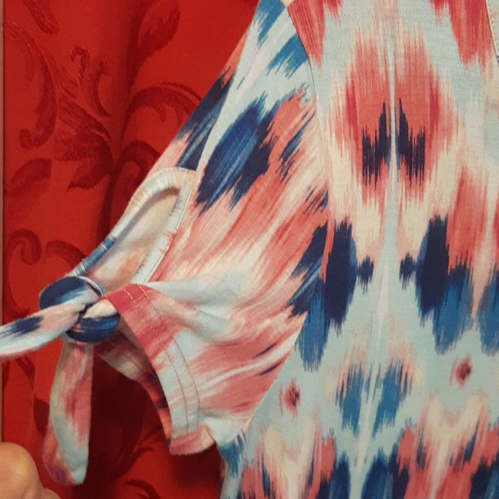 BOBBIE & BROOKS 95% POLYESTER AND 5% SPANDIX DRESS - Picture 9 of 11